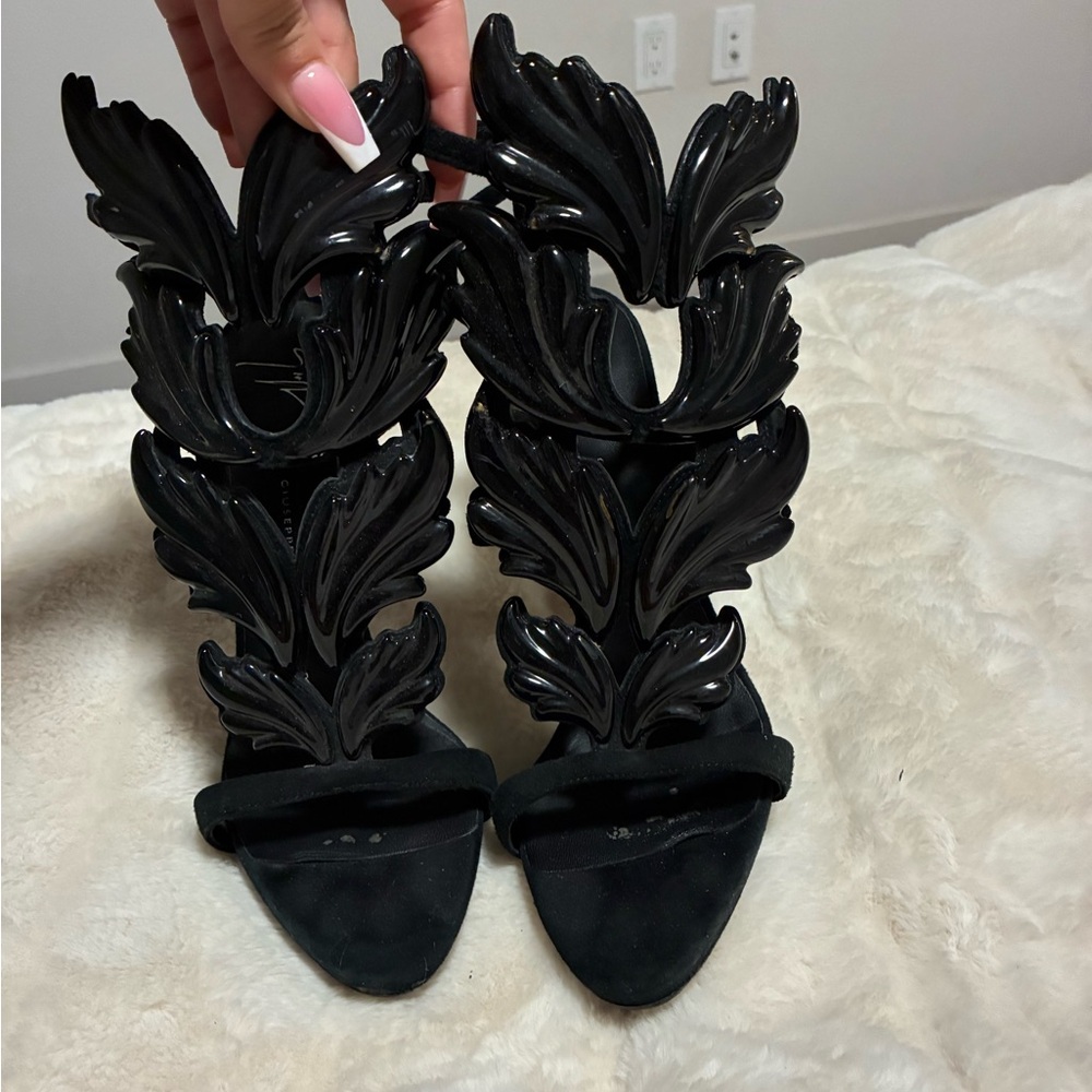 Giuseppe Zanotti Black Leaf Heels